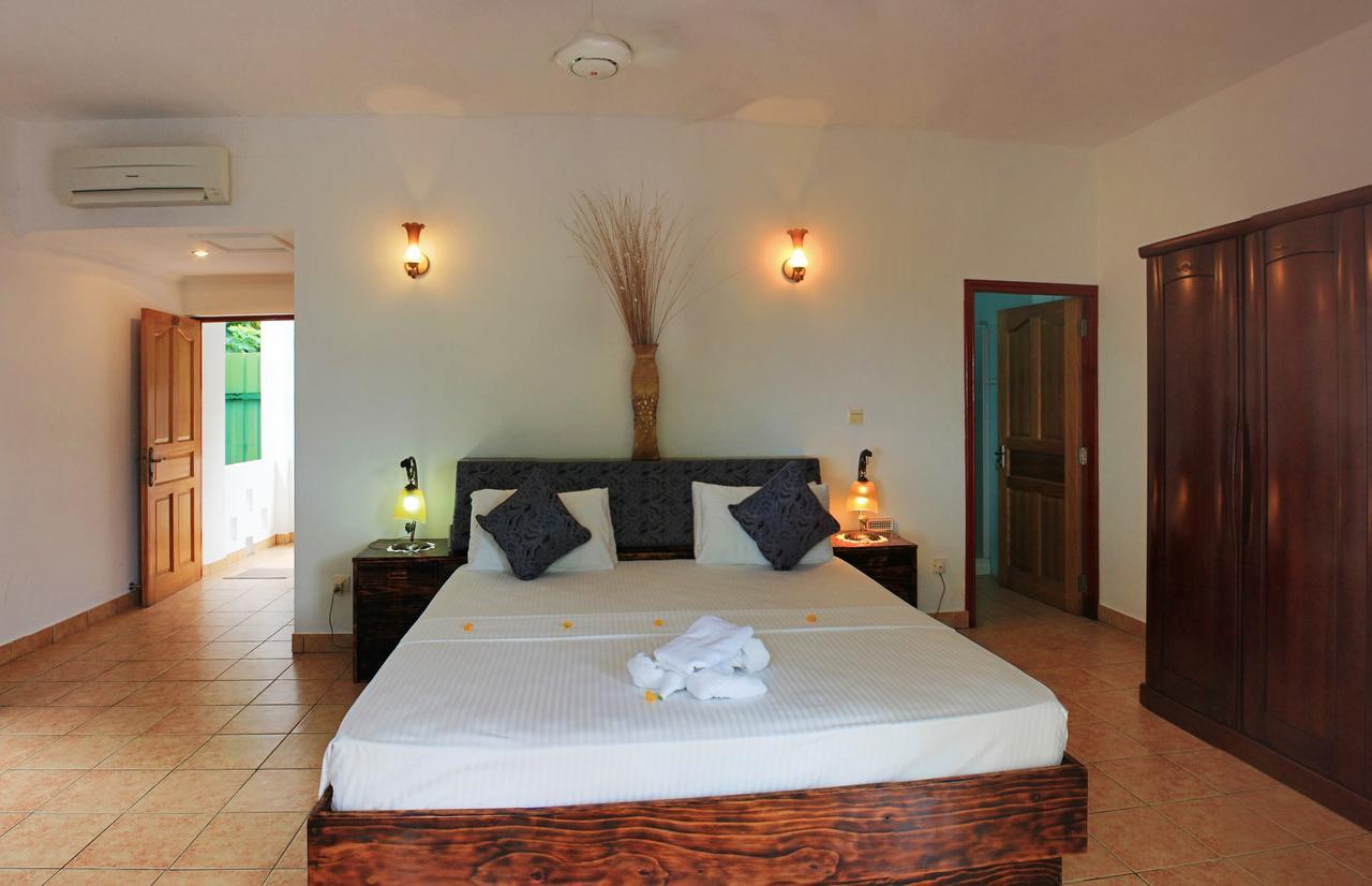 Divers Lodge Guest House Бо-Валлон Екстер'єр фото